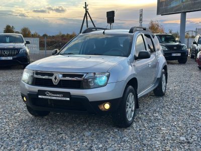 Renault Duster 2010рік 1.6 Газ/Бензин Ручна / Механіка